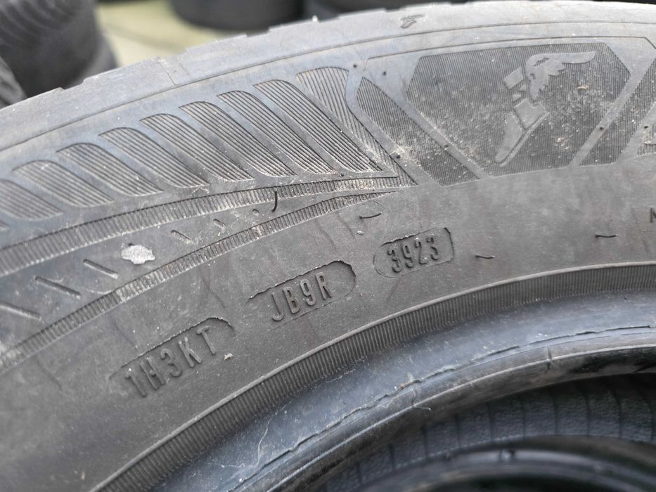 4бр Всесезонни гуми 215 60 17 - Goodyear - DOT 2023