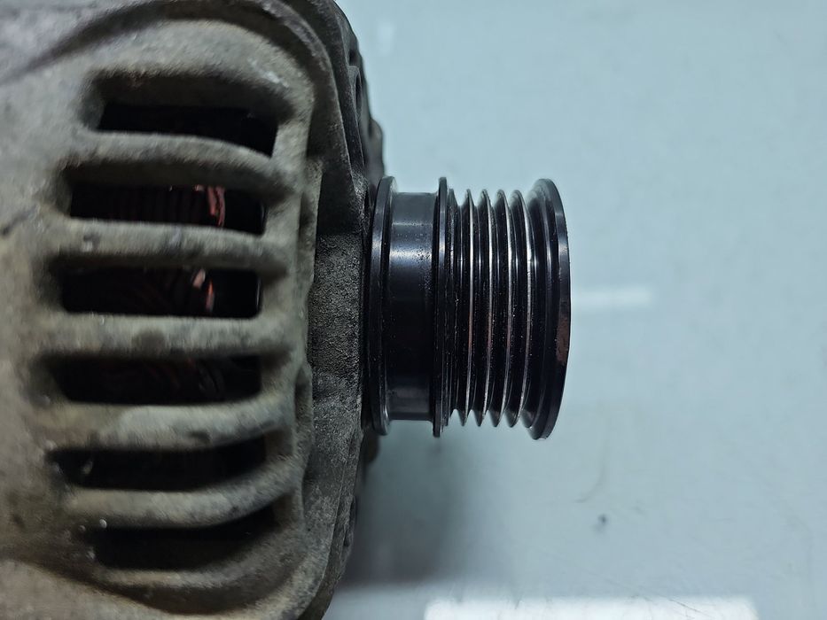 Alternator Opel Astra H [Fabr 2004-2009] 55556067 1.6 Benz Z16XEP 77KW