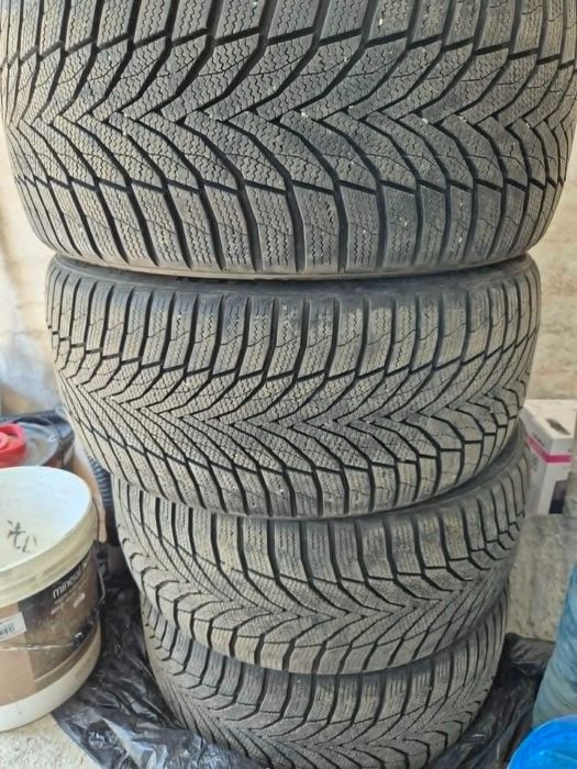 245/40/18цола  NEXEN Winguard 4бр
