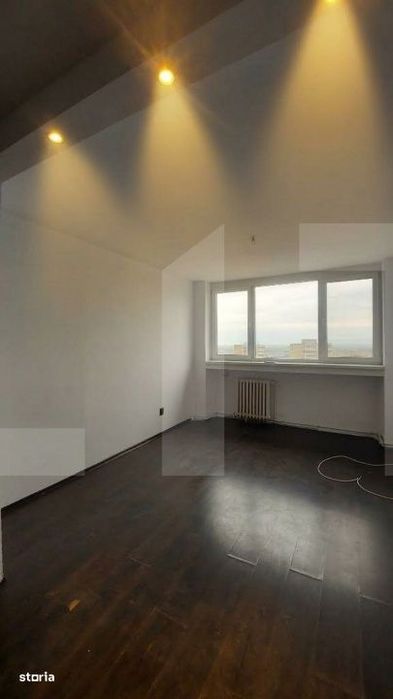 Apartament 3 camere, 67 mp, zona Simeria