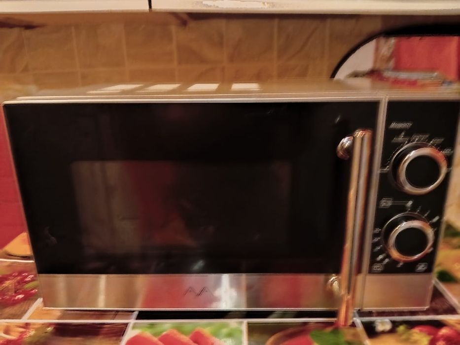 Продам микроволновку