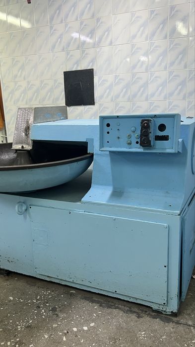 Продам куттер с запасным двигателем