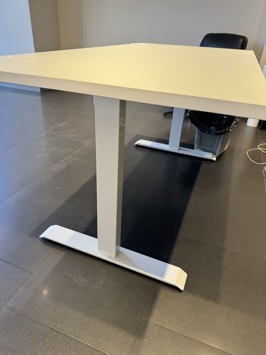 Височинно Регулируемо бюро Ergo Desk Basic Chair Pro