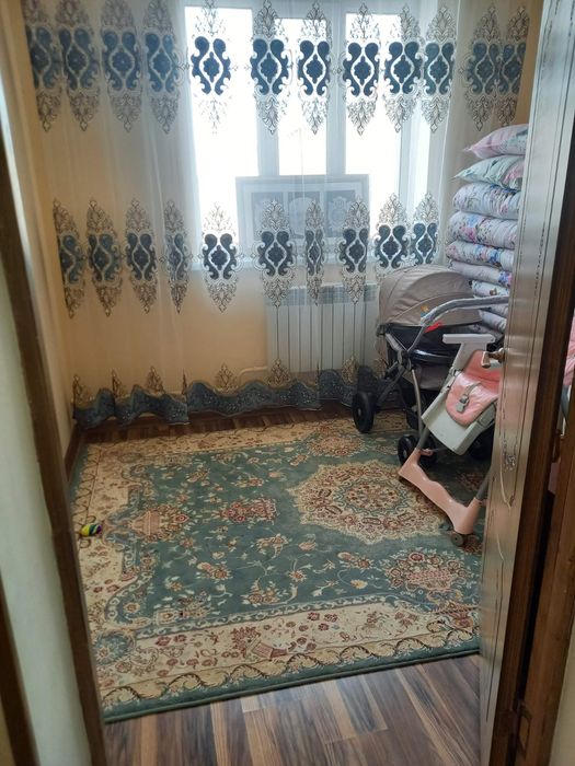 Үй сатылады коммунизм