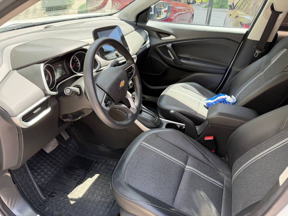 Продам свой Chevrolet Tracker LTZ