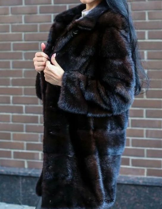 Срочно Шуба норковая от бренда Aoervini