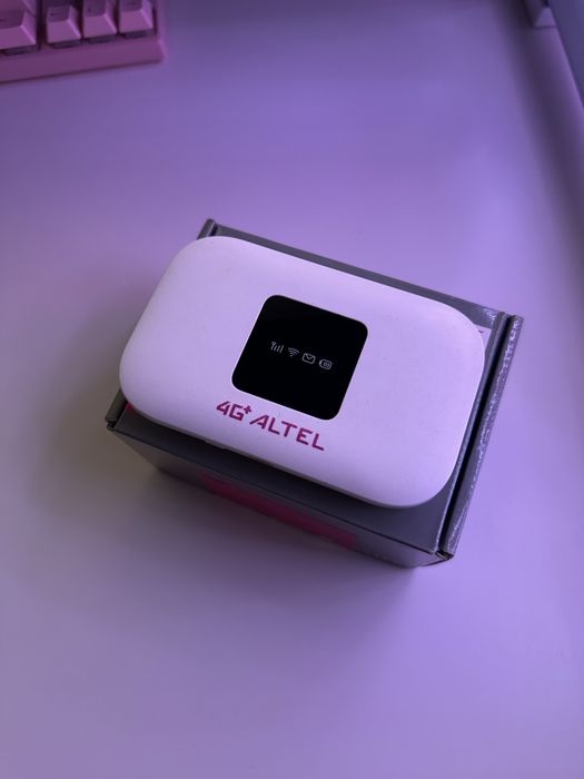 Продам роутер altel