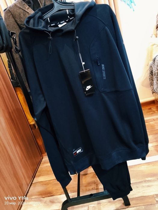 Спортивные костюмы