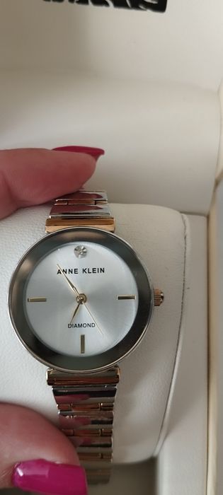 Ceas dama cu diamant