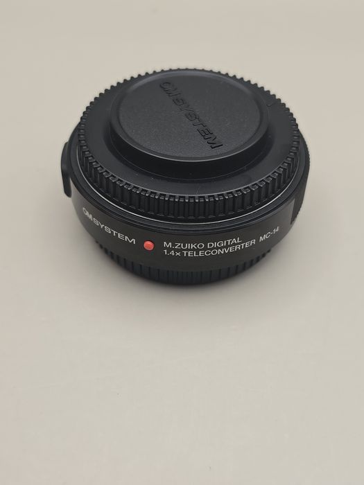 OM System MC-14 Teleconvertor 1.4x Montura MFT