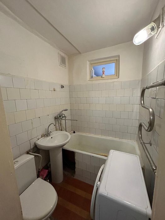 Сдам 2 комнатную квартиру