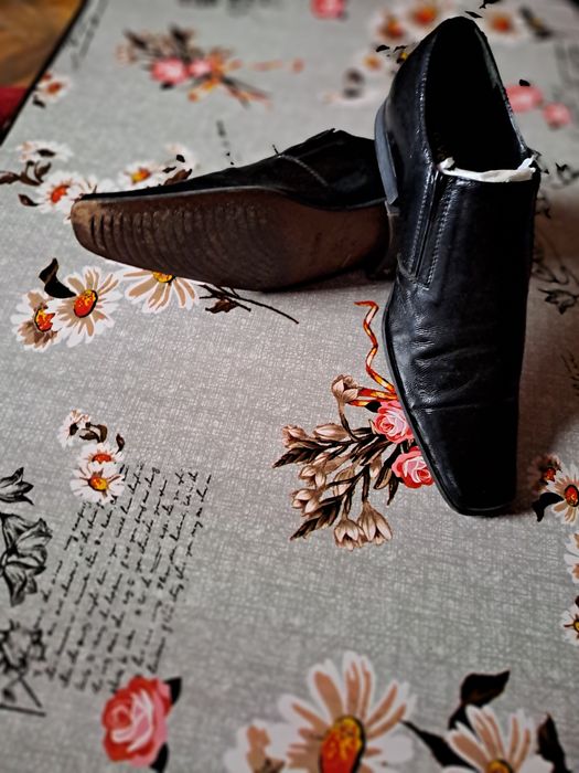Pantofi piele 42