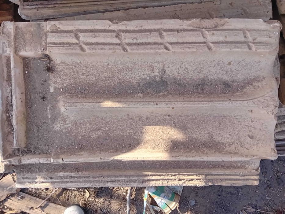 Продавам Стари Киремиди