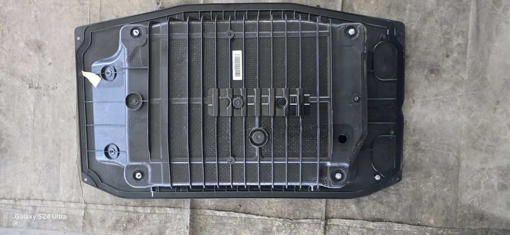 Mercedes 206 Дъно за багажника