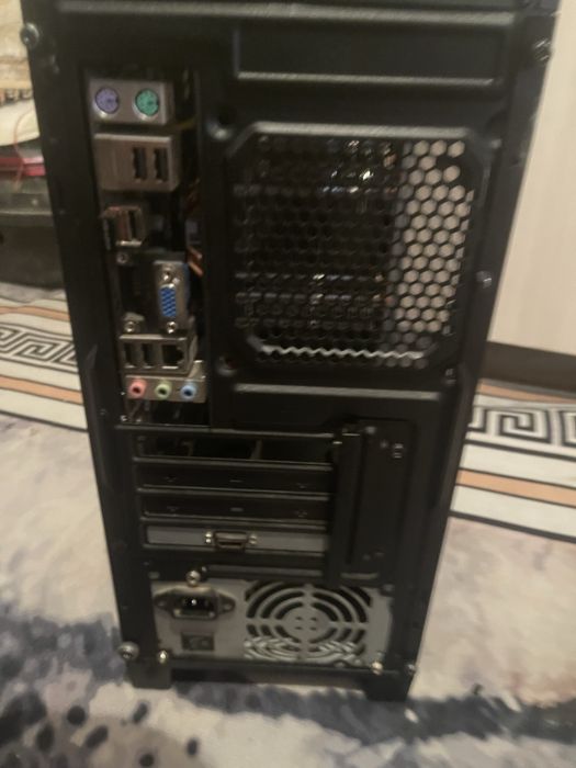 продам игравой компьютер срочно
