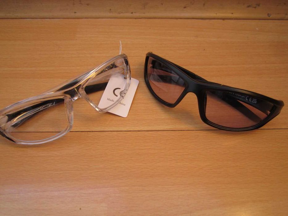 Спортни очила, фото-хроматични - нови