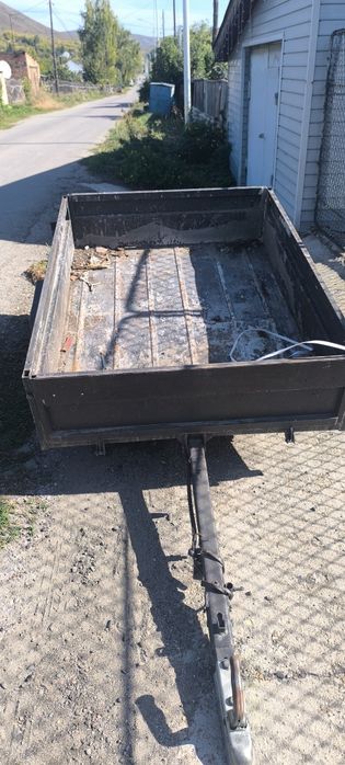 Прицеп легковой, заводской.