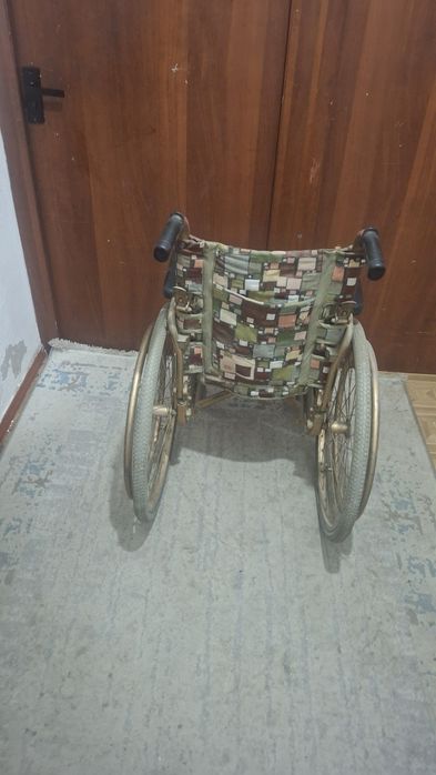 Инвалидная коляска
