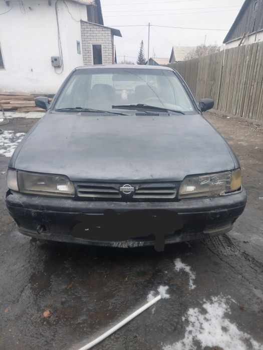 Машина ниссан примера