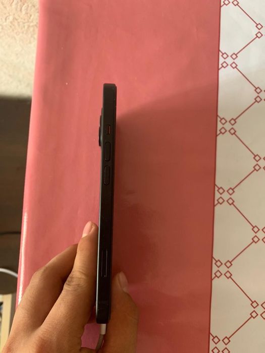 Айфон 15 на 128 гб