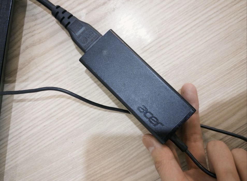 Продам ноутбук acer