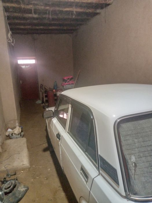 Baz 2107 sotiladi xolati yaxshi motor moy yemidi yangi remut bugan