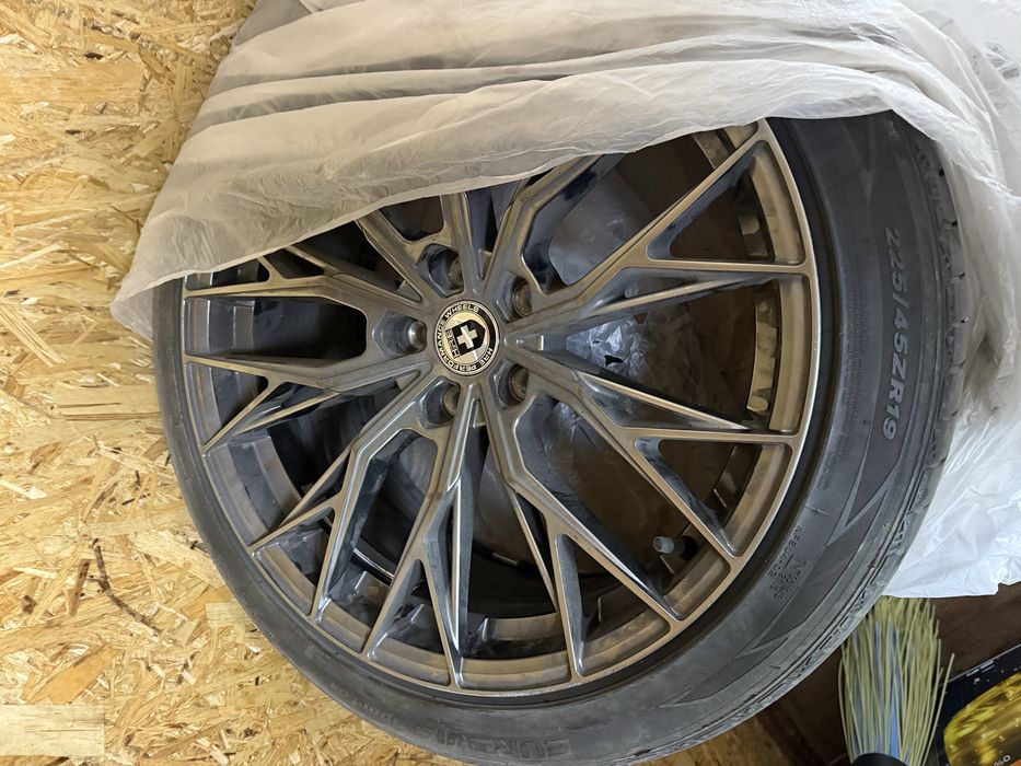 Продам диски с резиной