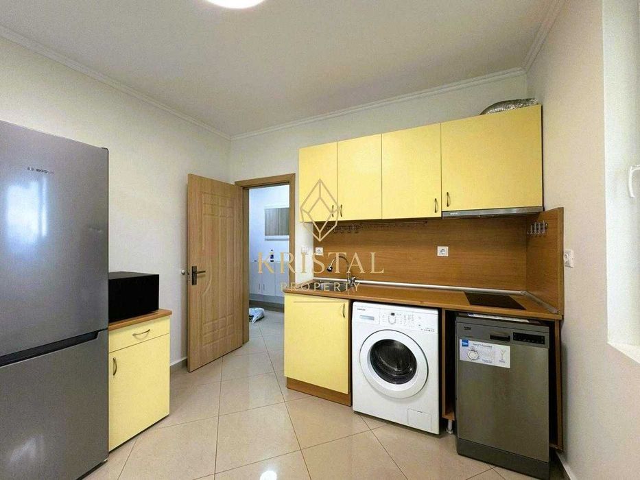 Продава се Двустаен апартамент в Свети Влас - 73 кв.м за 626 €/кв.м - Снимка #1