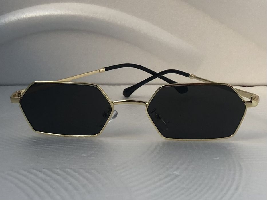 Модерни унисекс слънчеви очила