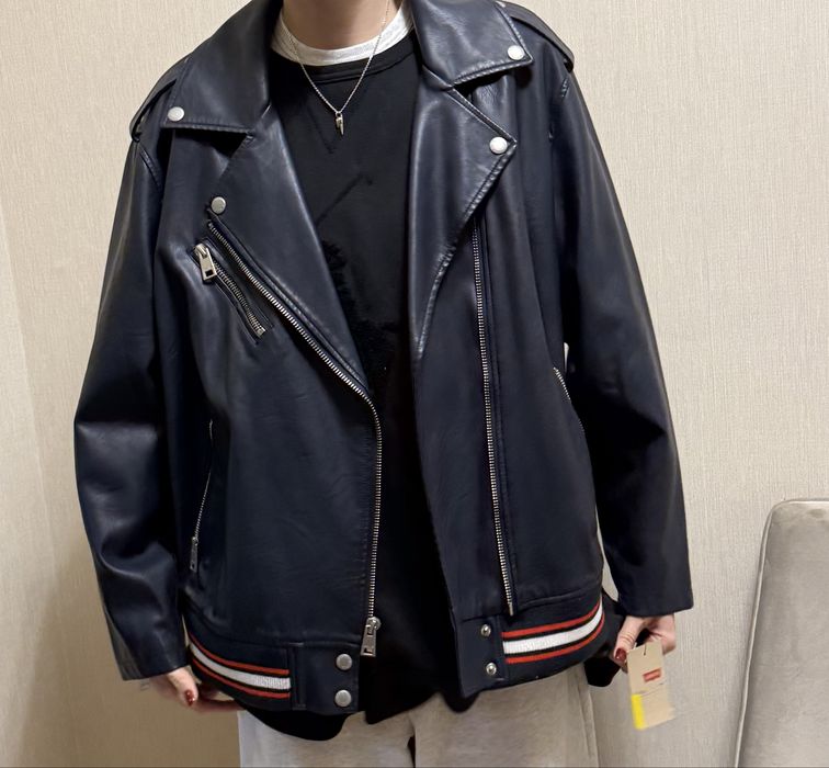 Новая куртка Levi’s