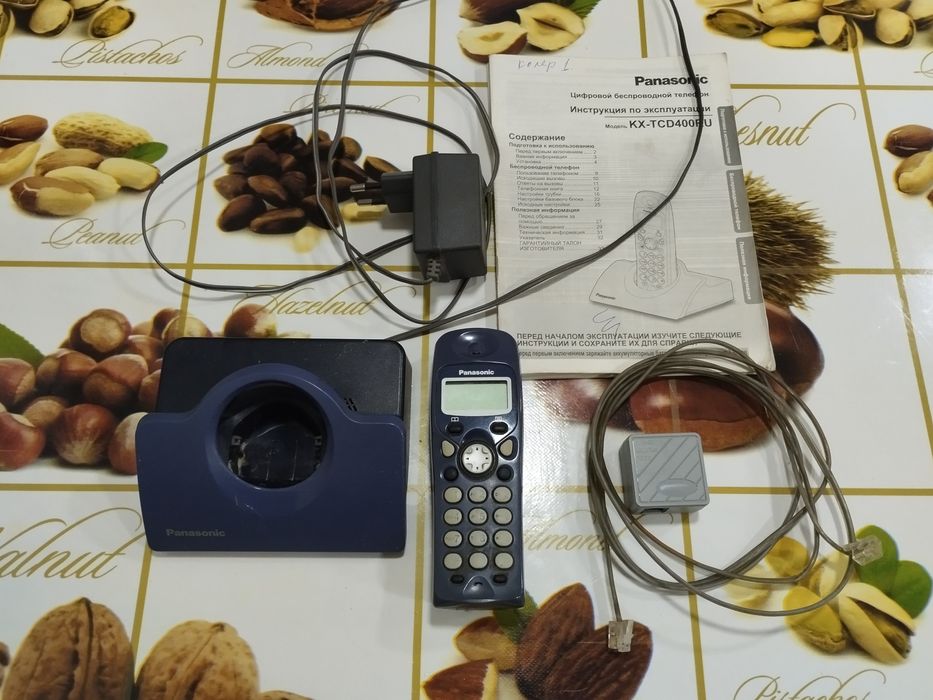 Дисковый и радио телефоны цена за оба