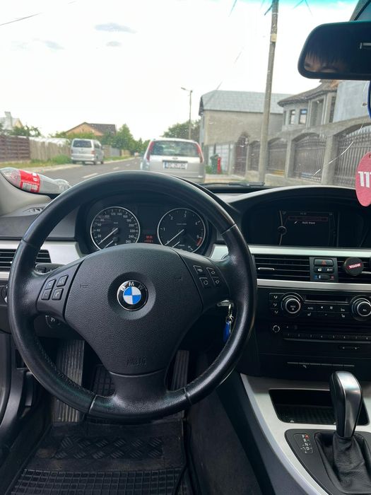 Bmw e91 320d 2011