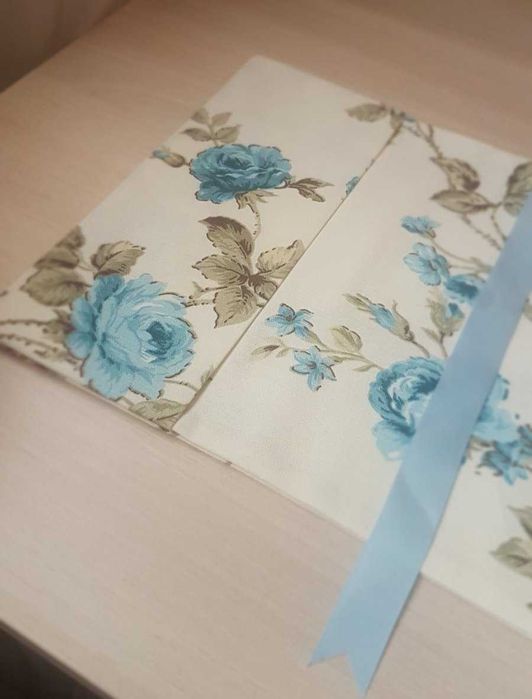 Текстилна подвързия за книги. Дрешки за книги.