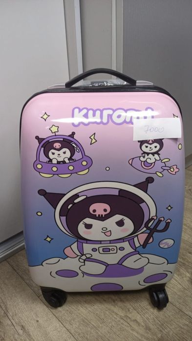 Продам детский чемодан куроми