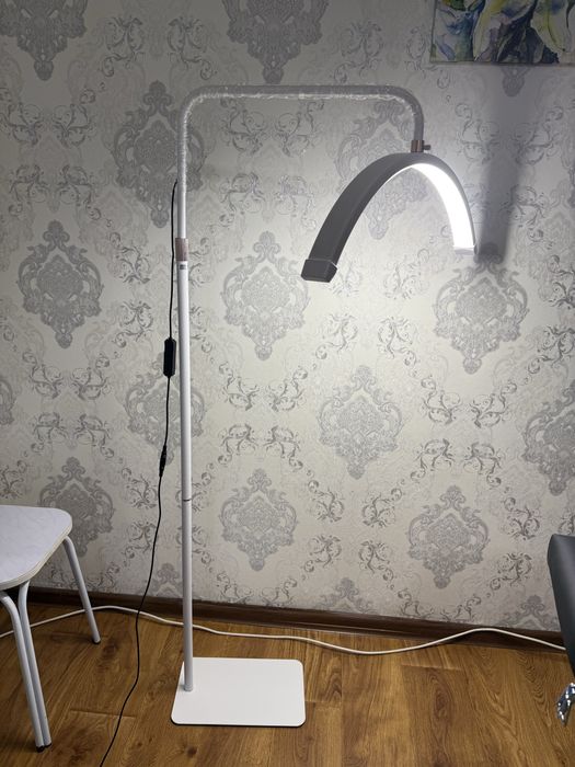 Продам лампу луна