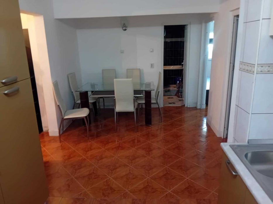 Ap 3 Cam Maratei renovat grădiniță floare de colt 80mp.parter balcon
