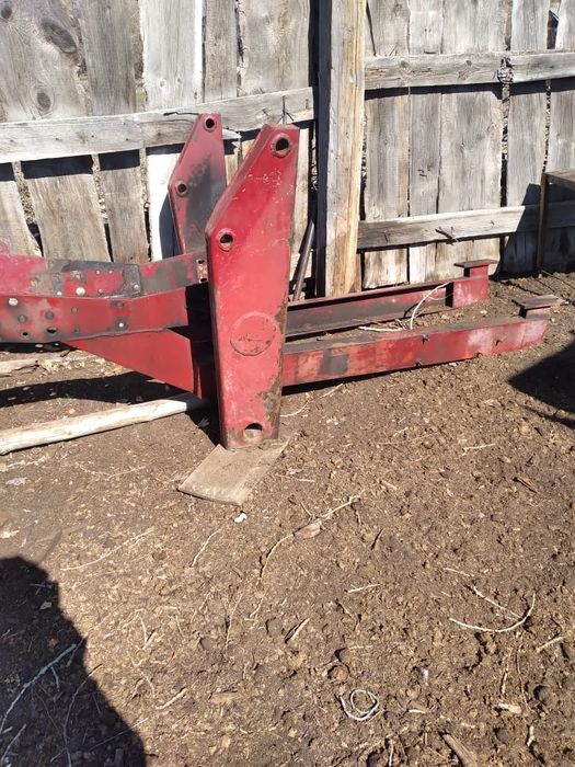 Продам кун в сборе, вилы и ковш