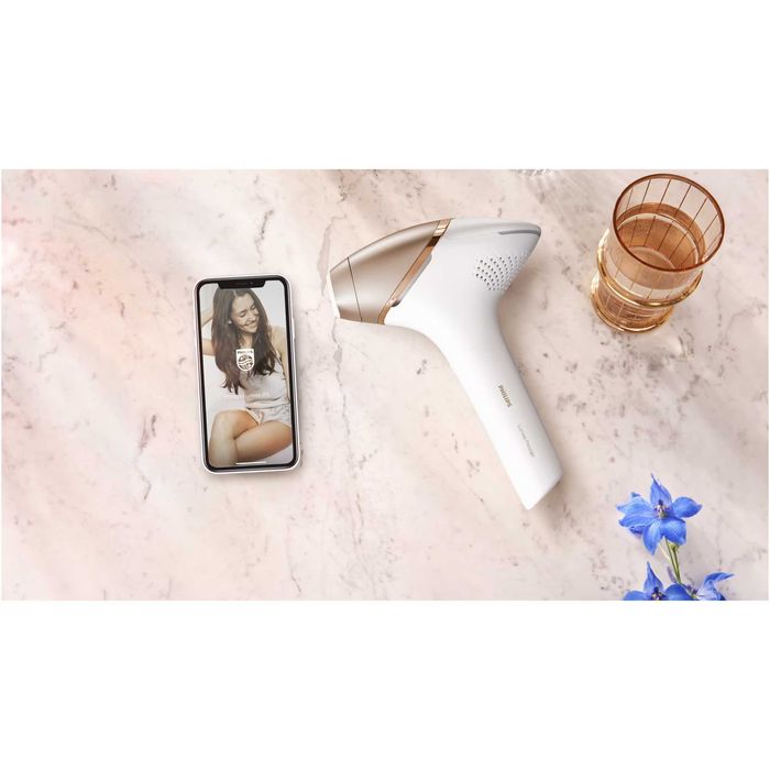 Epilator IPL Philips Lumea Seria 9900 BRI973/00