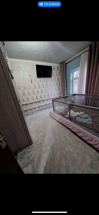 Продаётся 3 ком квартира феруза