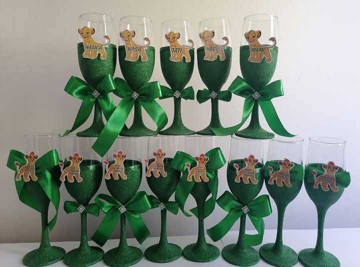 decoratiuni invitatii pahare pentru nuntă și botez