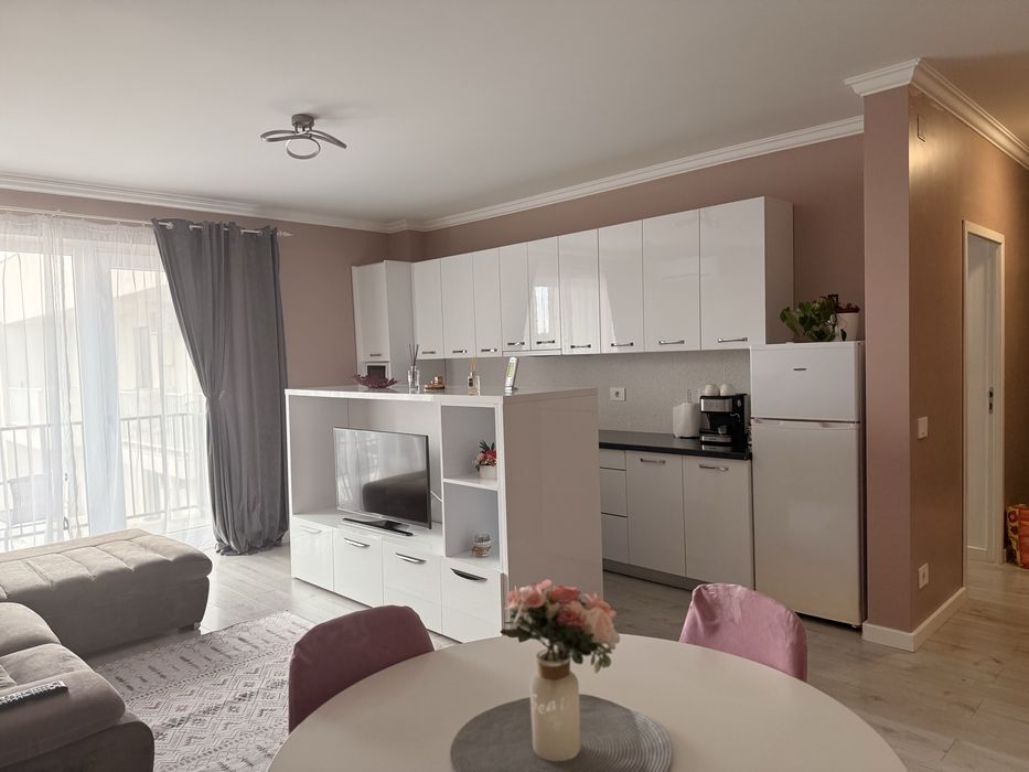Apartament 2 camere Prima Onestilor, vedere spre aeroport