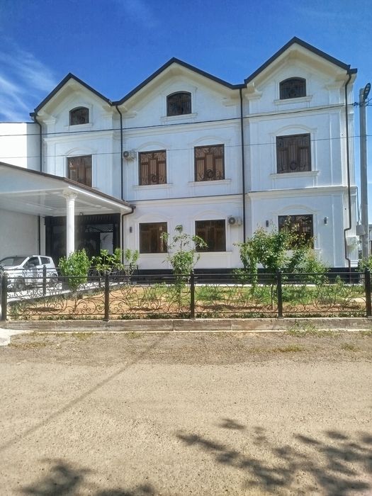 Fasad travertin atechento marvarino xizmatni qiberamiz