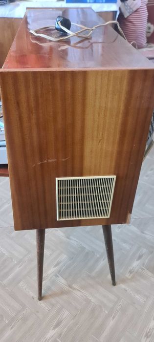 Радиола "Беларусь Р-101 Л", СССР