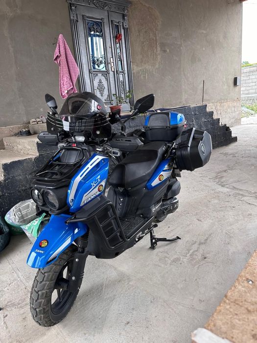 Скутер мопед. (Tank).