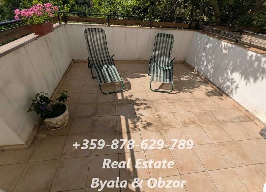 Продава се Тристаен апартамент в Бяла - 120 кв.м за 742 €/кв.м - Снимка #21