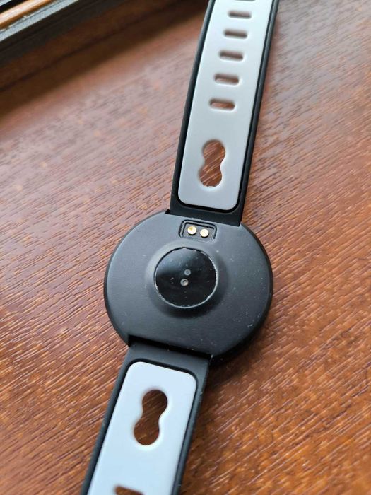 Продавам Смарт гривна (Smart Bracelet)