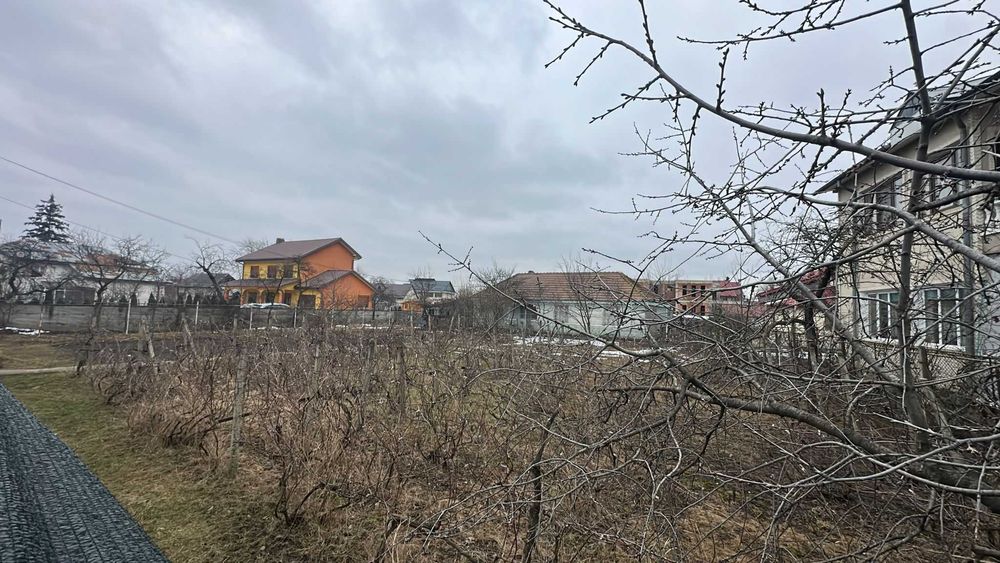 Teren intravilan 745MP