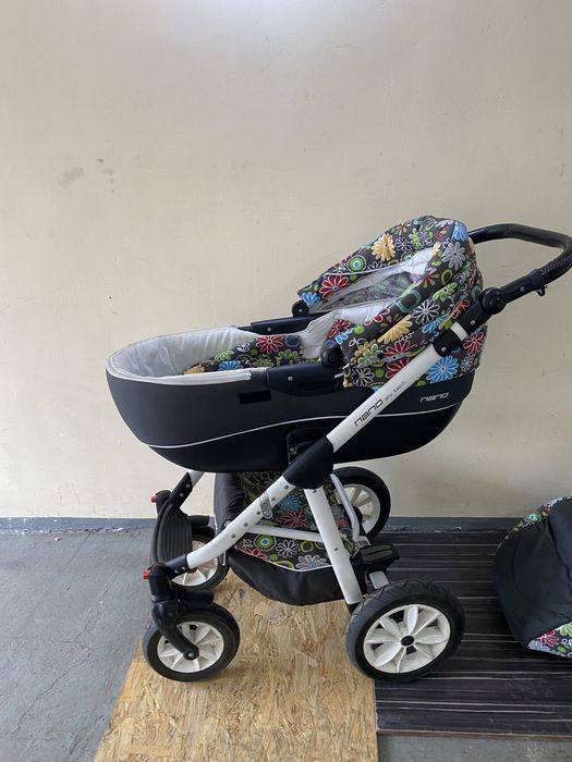 Продам детскую коляску