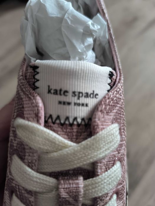 Нови 37 номер пролетни дамски обувки