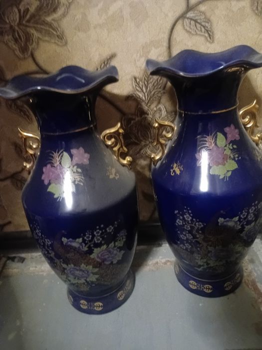Ваза для цветов и декораций